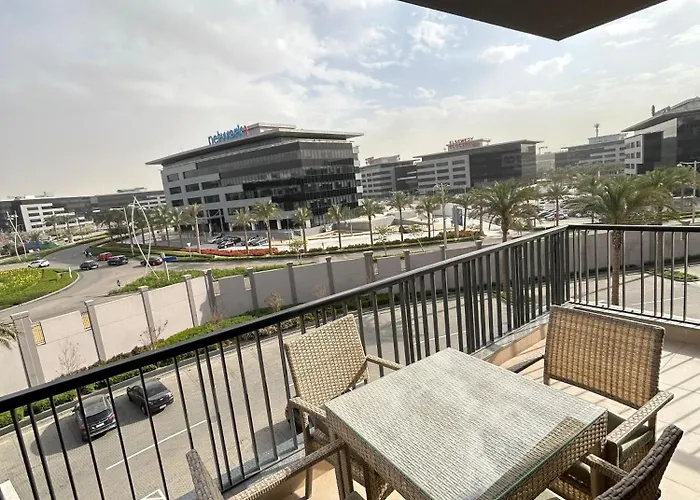 Cfc Modern 2Br, Walk To Cfc Mall